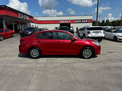 Used 2020 Kia Rio S w/ Technology Package FWD image 2
