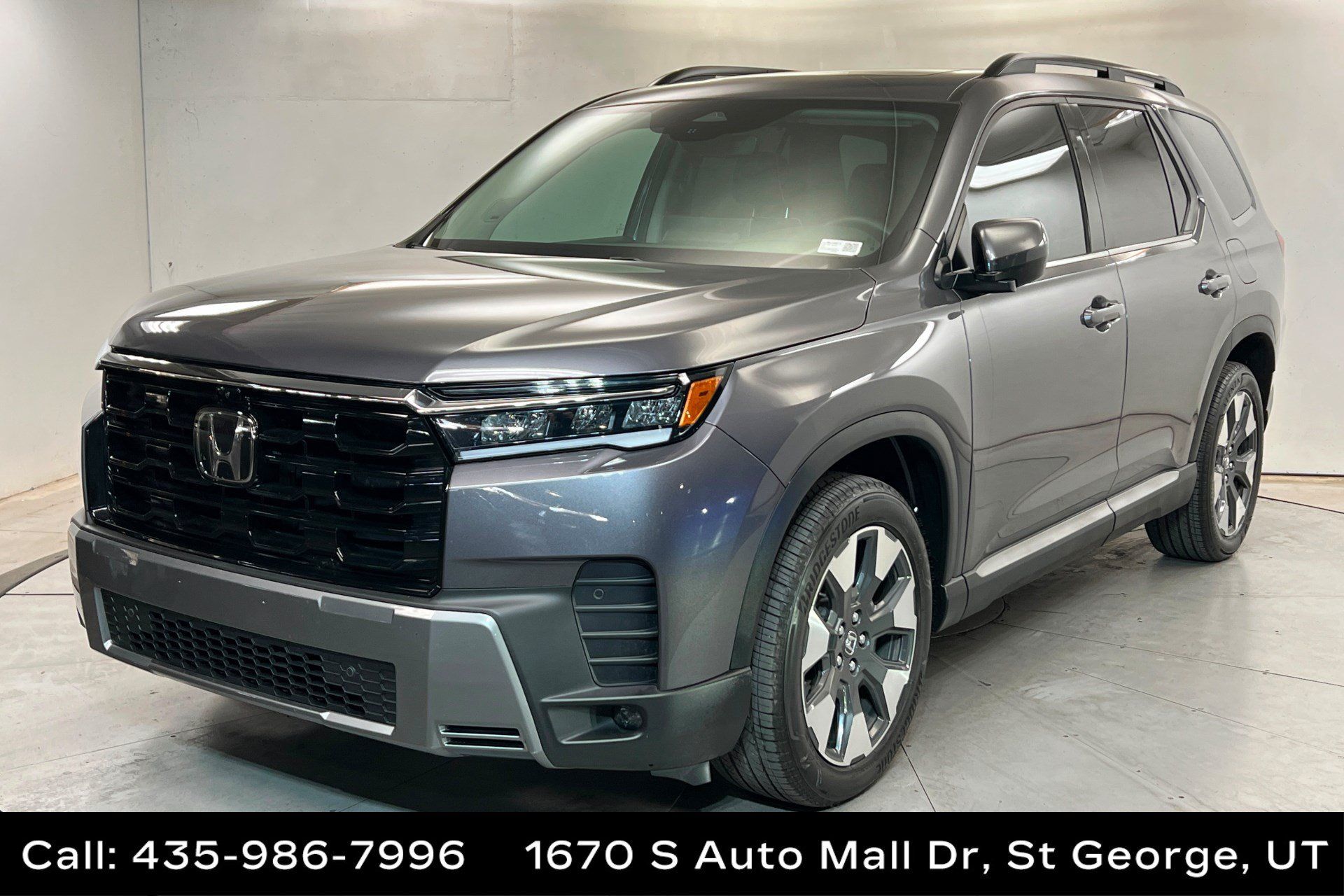 Used 2026 Honda Pilot Elite image 1