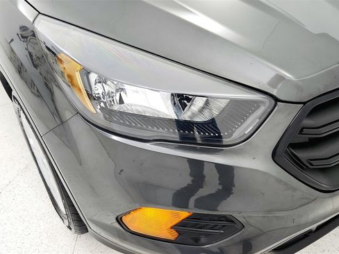 Used 2018 Ford Escape S image 26