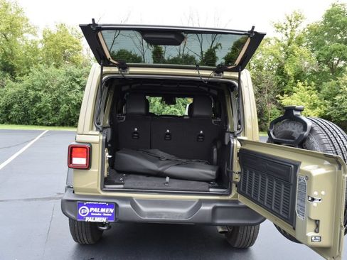 Used 2025 Jeep Wrangler Unlimited Sport AWD/4WD image 33