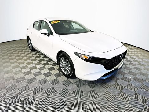 Used 2025 MAZDA MAZDA3 s FWD image 3