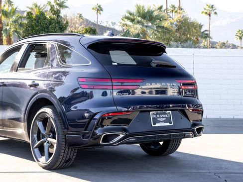 Used 2026 Genesis GV70 3.5T Sport Prestige AWD/4WD image 9