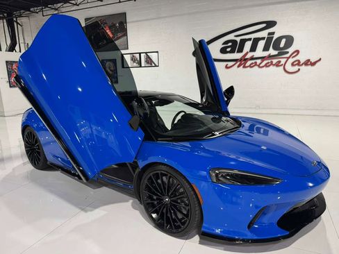 Used 2020 McLaren GT image 9