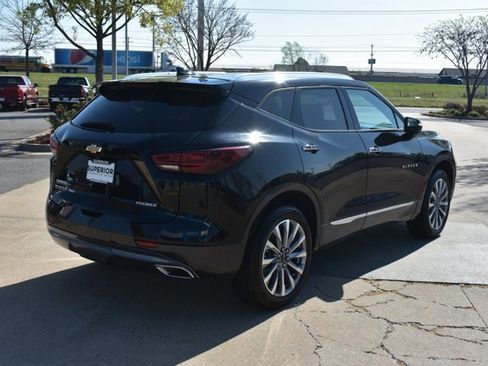 Used 2024 Chevrolet Blazer Premier image 5