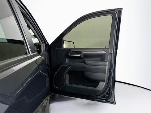 Used 2024 Chevrolet Silverado 1500 LT image 31