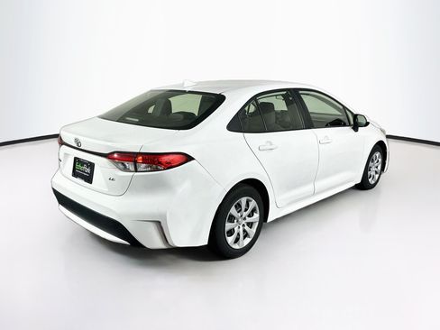 Used 2022 Toyota Corolla LE FWD image 9