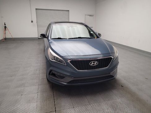 Used 2016 Hyundai Sonata Limited w/ Option Group 05 FWD image 14