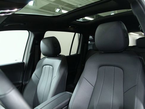 Certified 2026 Mercedes-Benz GLB 250 4MATIC image 7