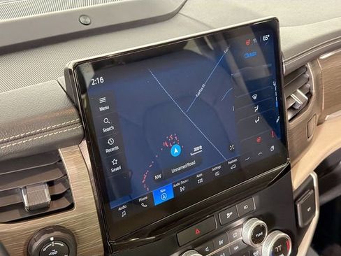 Used 2023 Ford Expedition Max Limited image 14