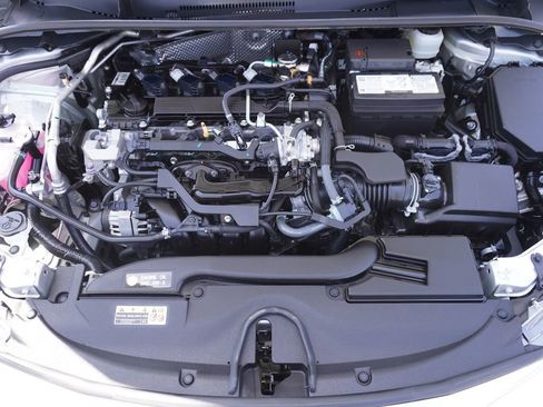 Certified 2025 Toyota Corolla LE FWD image 21