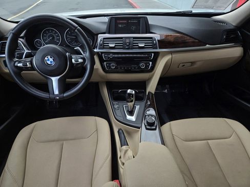 Used 2018 BMW 320i xDrive Sedan image 13