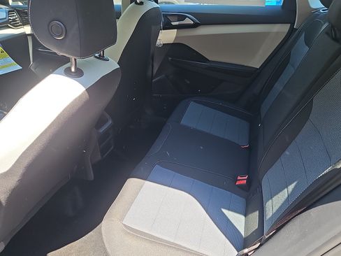 New 2026 Volkswagen Taos S AWD/4WD image 16