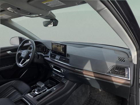 Used 2022 Audi Q5 2.0T Premium Plus AWD/4WD image 31