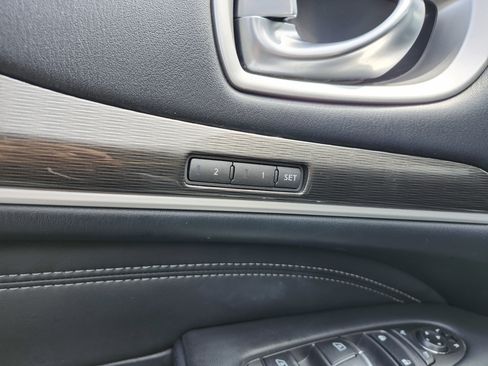 Used 2019 INFINITI QX60 Luxe w/ Essential Package image 20