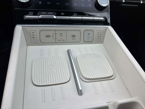 Certified 2025 Hyundai Santa Fe Calligraphy image 30