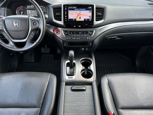 Used 2019 Honda Ridgeline RTL-T image 14