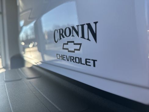 New 2025 Chevrolet Express 2500 Extended w/ Enhanced Convenience Package image 7