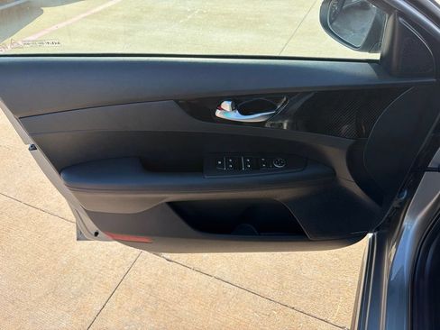 Used 2022 Kia Forte GT w/ GT2 Package FWD image 13