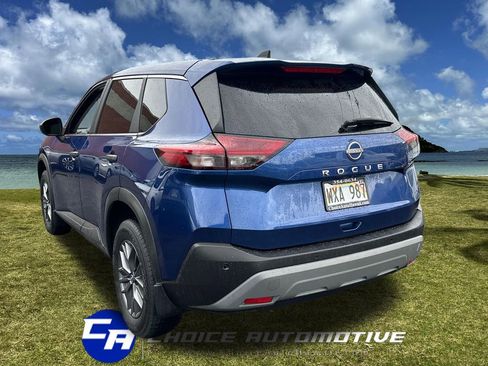Used 2023 Nissan Rogue S image 5