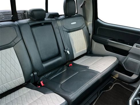 Used 2021 Ford F150 Limited image 18