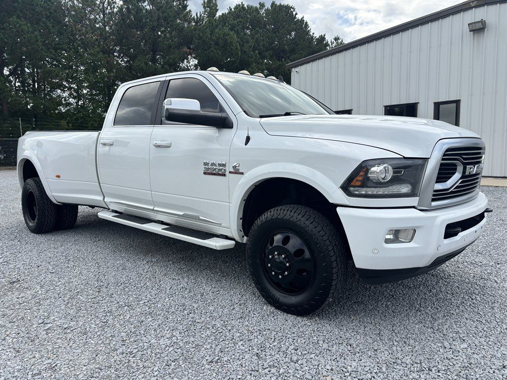 Used 2018 RAM 3500 Laramie Longhorn AWD/4WD image 3
