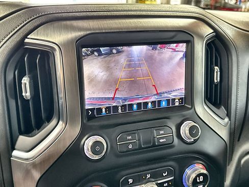 Used 2022 GMC Sierra 3500 Denali AWD/4WD image 20
