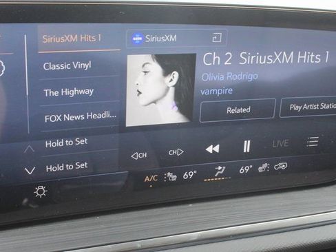 New 2025 Buick Envision Preferred image 37