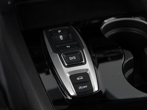 Used 2022 Honda Pilot Touring image 37