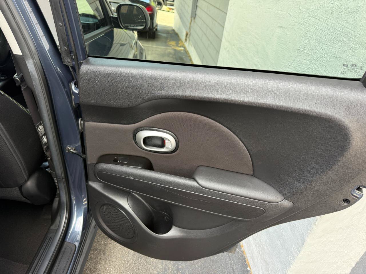 Used 2015 Kia Soul + FWD image 45