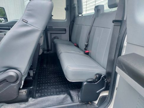 Used 2015 Ford F250 XL w/ Power Equipment Group image 17