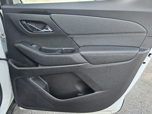 Used 2019 Chevrolet Traverse LT image 34