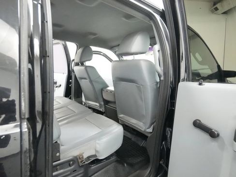 Used 2016 Ford F250 XL w/ XL Appearance Package AWD/4WD image 22