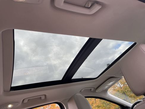 Used 2016 Ford Escape Titanium w/ Equipment Group 301A image 21