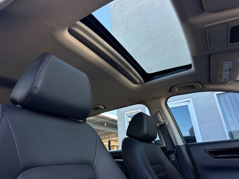 Used 2023 Honda CR-V EX-L image 16