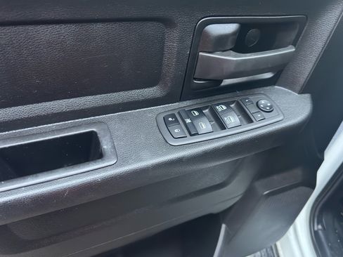 Used 2022 RAM 3500 Tradesman w/ Chrome Appearance Group image 21