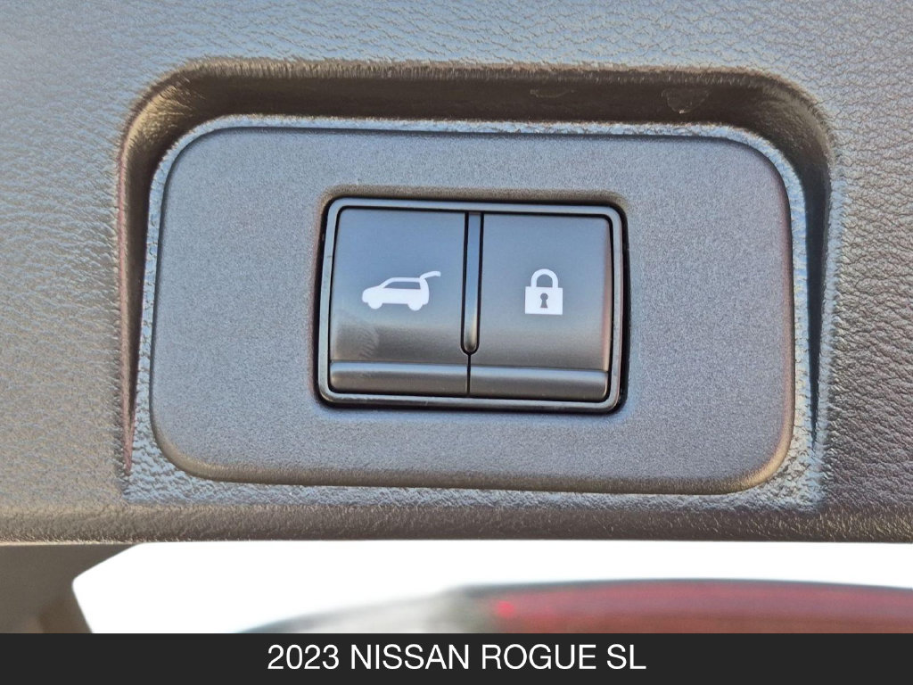 Used 2023 Nissan Rogue SL w/ SL Premium Package FWD image 24