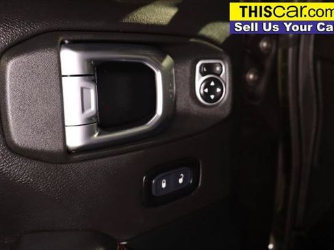 Used 2021 Jeep Wrangler Unlimited Rubicon w/ Dual Top Group AWD/4WD image 28