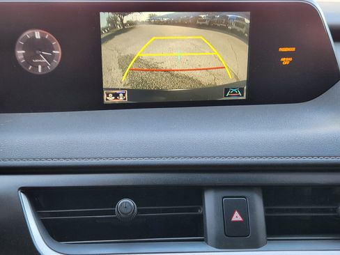 Used 2020 Lexus UX 200 UX 200 w/ Accessory Package image 8