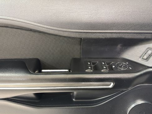 Used 2021 Ford Expedition XLT RWD image 11