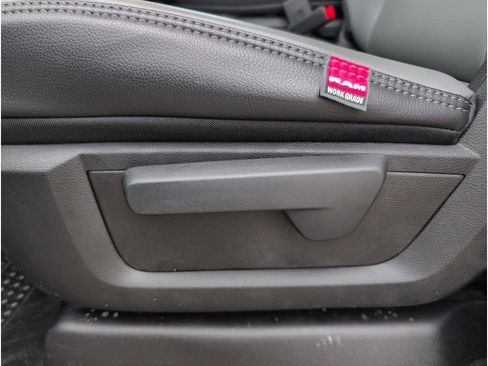 New 2026 RAM 2500 Tradesman w/ Chrome Appearance Group image 11