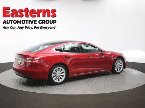 Used 2018 Tesla Model S 100D AWD/4WD image 36