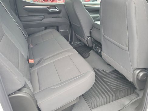 Used 2025 Chevrolet Silverado 1500 LT image 19