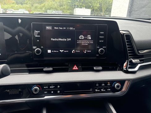 Used 2023 Kia Sportage LX image 21