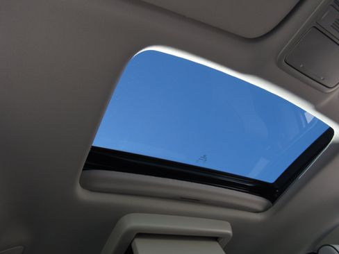 New 2026 Honda Odyssey Elite image 7