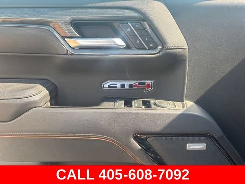 Used 2025 GMC Sierra 1500 AT4 w/ AT4 Premium Package AWD/4WD image 7