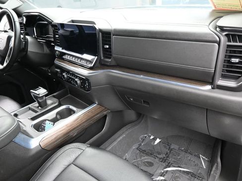 Used 2024 Chevrolet Silverado 1500 RST RWD image 44