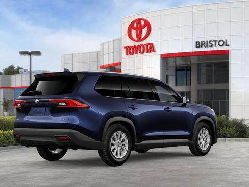 New 2026 Toyota Grand Highlander XLE image 28