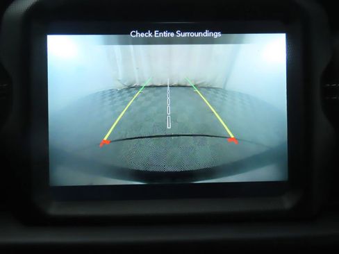 Used 2021 Jeep Wrangler Unlimited Sahara image 16