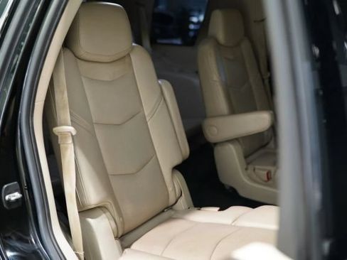 Used 2015 Cadillac Escalade Premium AWD/4WD image 56