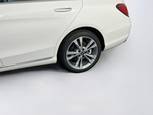 Used 2019 Mercedes-Benz C 300 4MATIC Sedan image 30